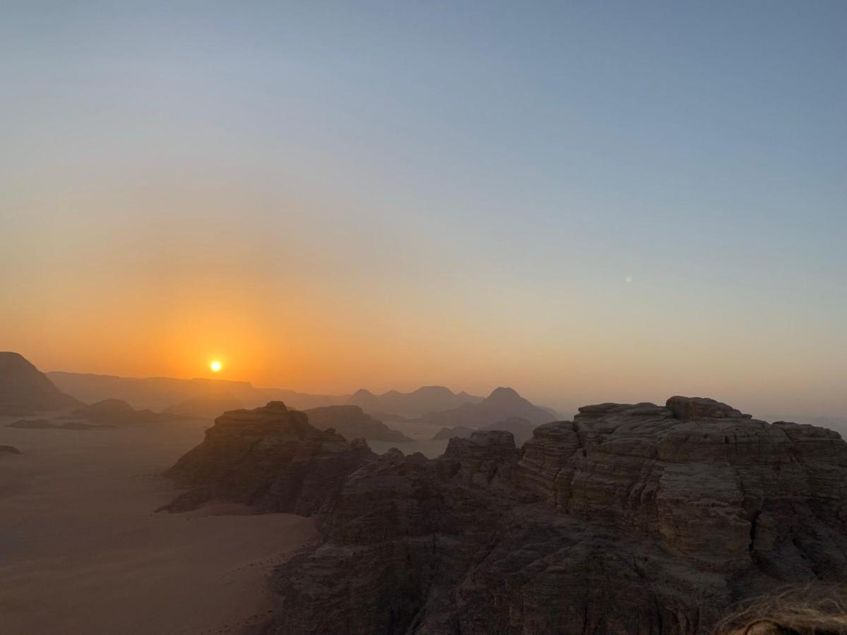 Sara Luxury Camp Hotell Wadi Rum Exteriör bild