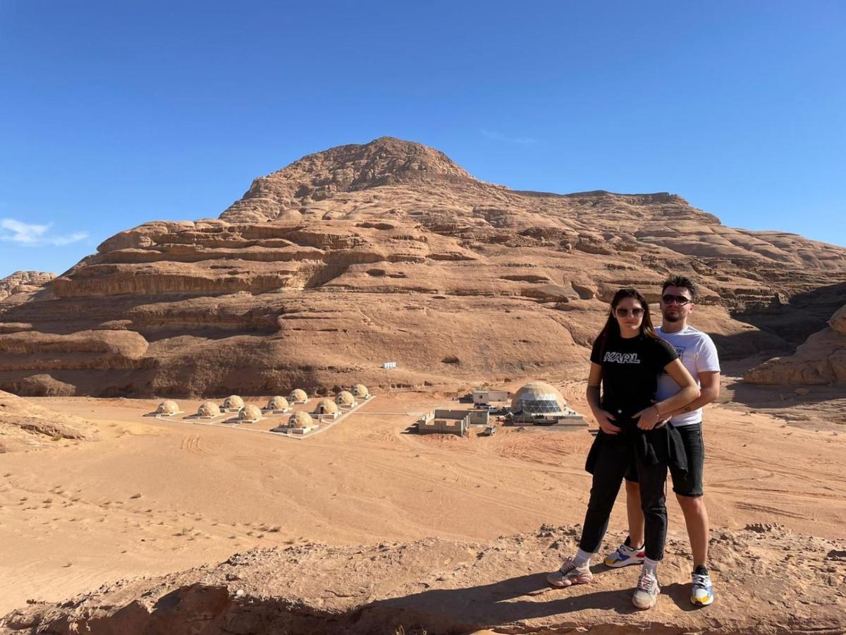Sara Luxury Camp Hotell Wadi Rum Exteriör bild