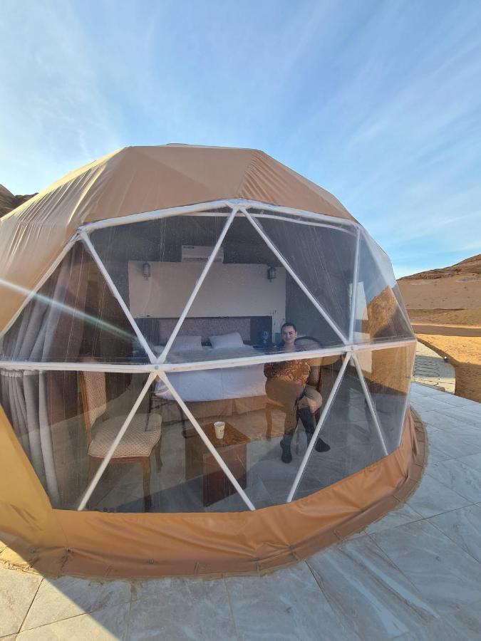 Sara Luxury Camp Hotell Wadi Rum Exteriör bild